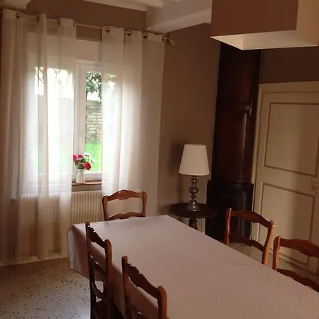 Au Repos Du Roi Bed & Breakfast Maisoncelle Exterior photo