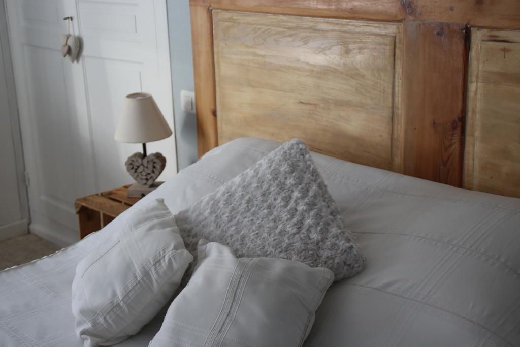 Au Repos Du Roi Bed & Breakfast